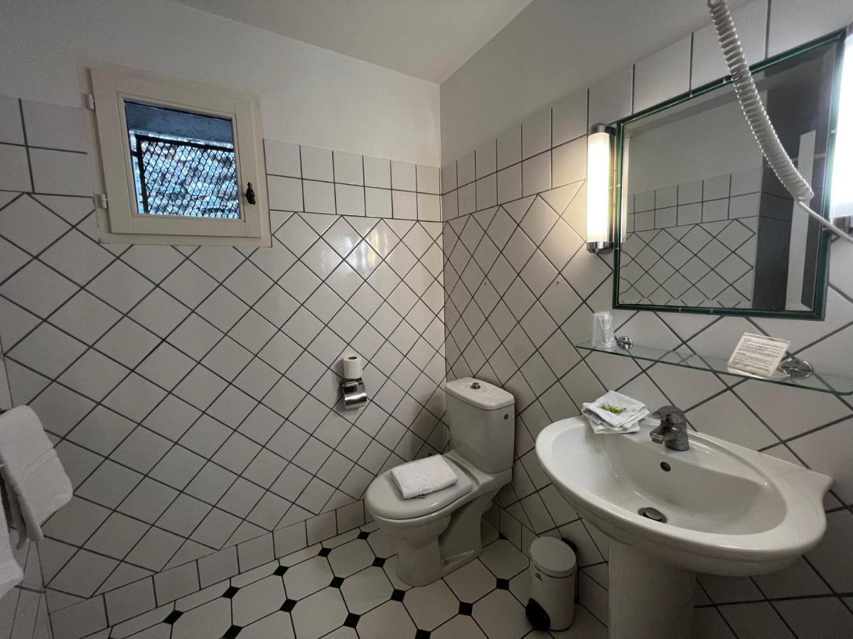 Le Vieux Chateau Aiguines Ngoại thất bức ảnh