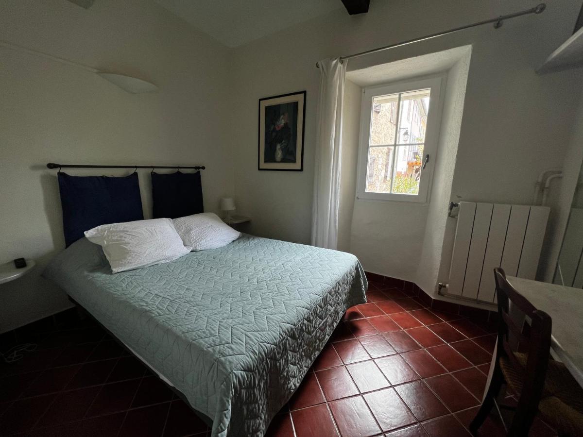 Le Vieux Chateau Aiguines Ngoại thất bức ảnh