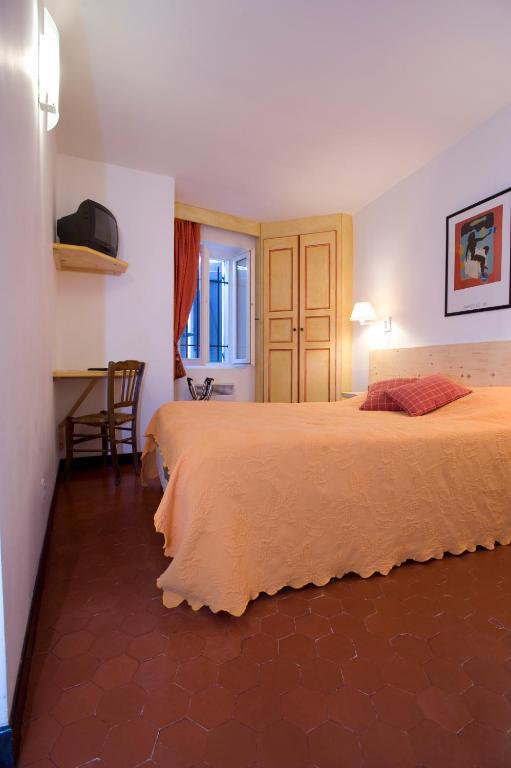 Le Vieux Chateau Aiguines Phòng bức ảnh
