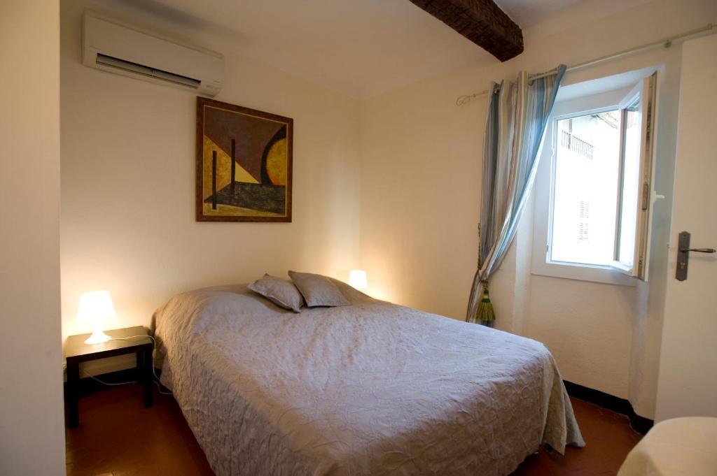 Le Vieux Chateau Aiguines Ngoại thất bức ảnh